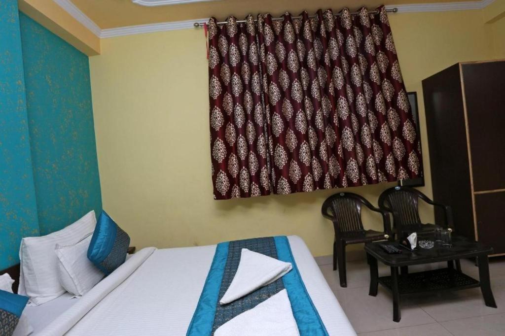 Hotel Airport Land New Delhi Ngoại thất bức ảnh