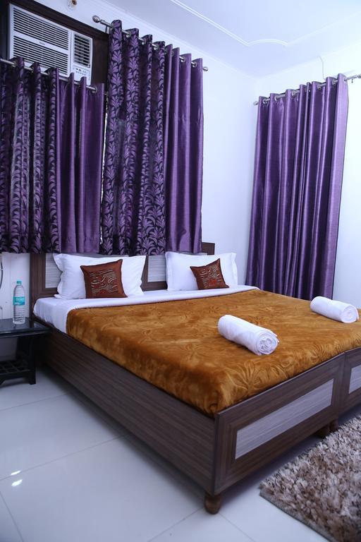 Hotel Airport Land New Delhi Phòng bức ảnh