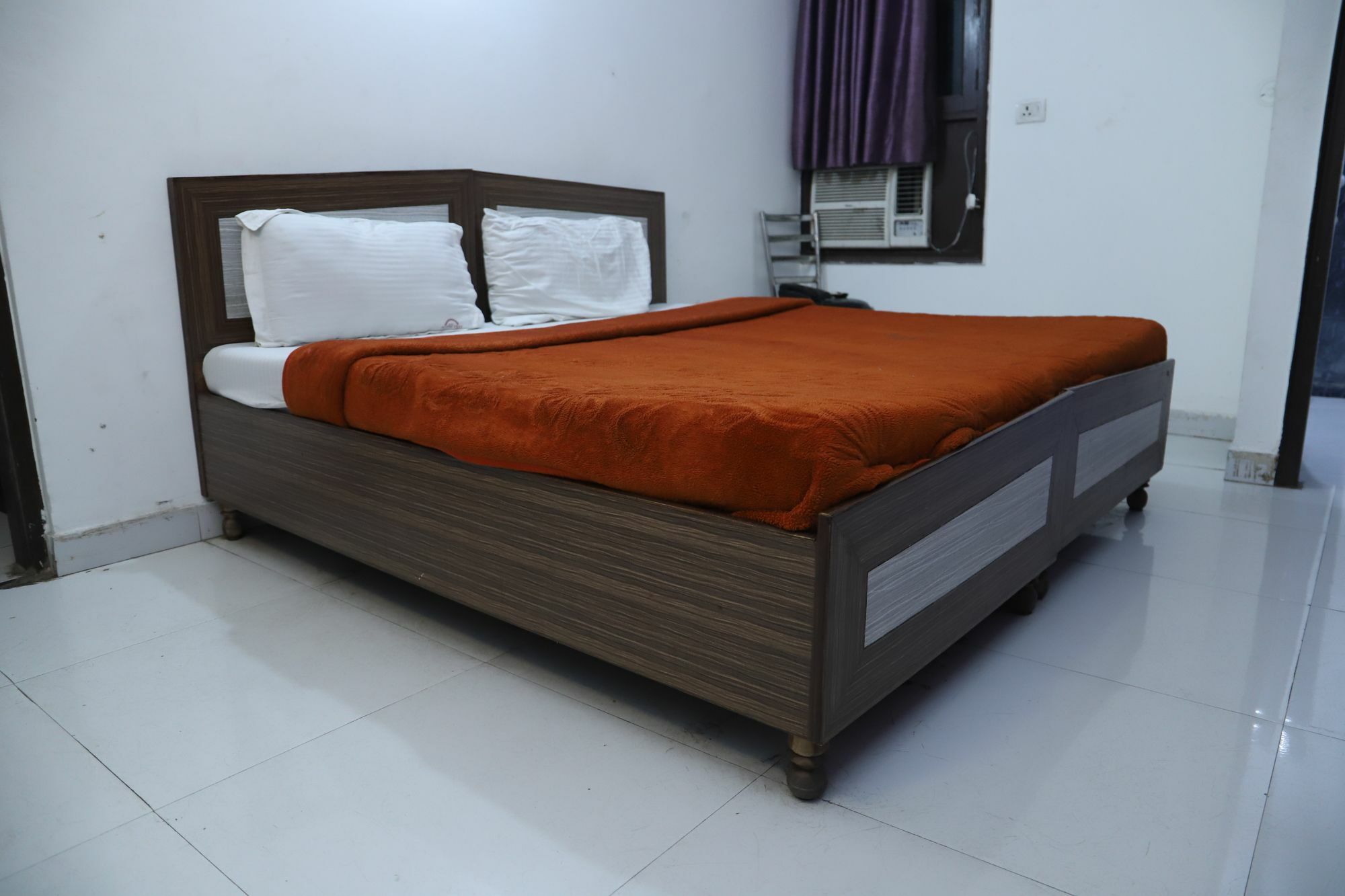 Hotel Airport Land New Delhi Ngoại thất bức ảnh